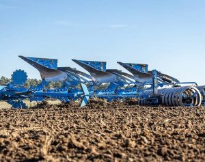 Carbon tillage plough. Photo Lemken Carbon tillage plough. Photo Lemken