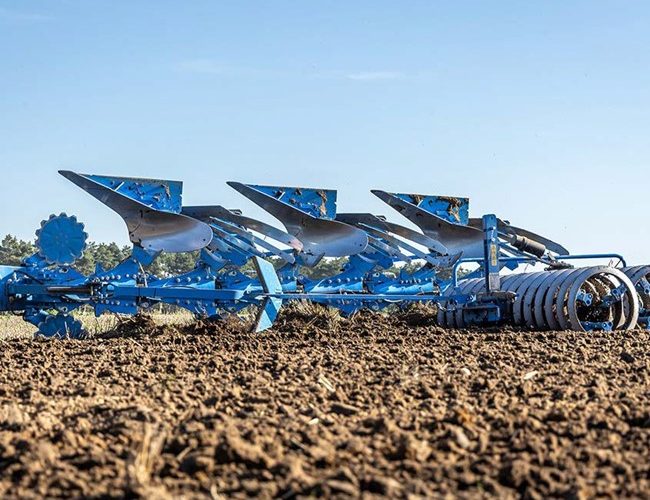 Carbon tillage plough. Photo Lemken